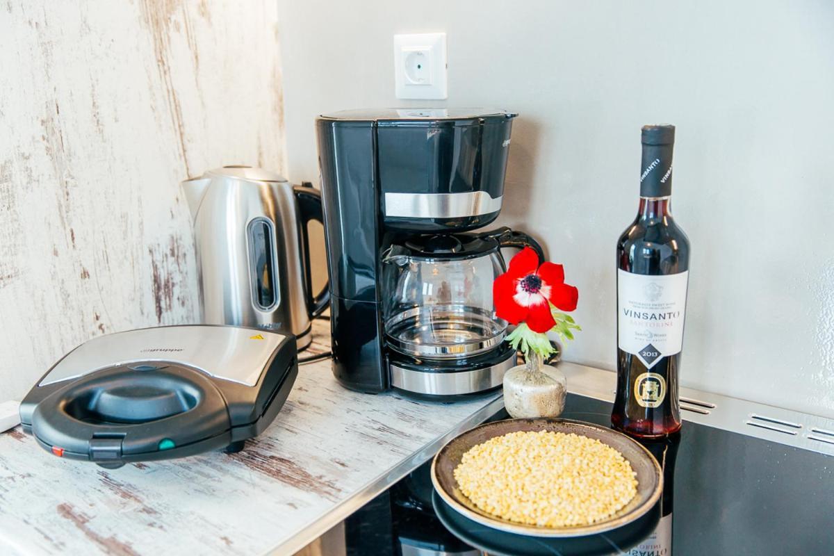 Floresita Apartment 산토리니 외부 사진